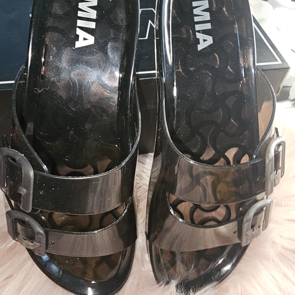 MIA Women's Black Slide Sandals